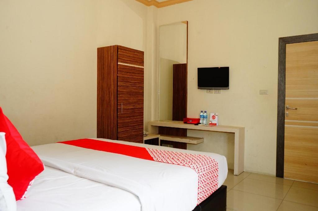 Hotel Golden Vella Pangkal Pinang Luaran gambar